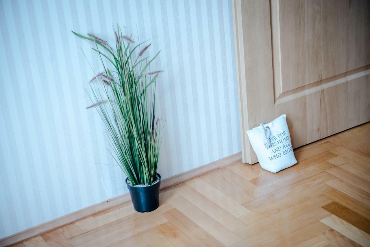 Hollo Apartment - Private Garage - A/C — Photos 2